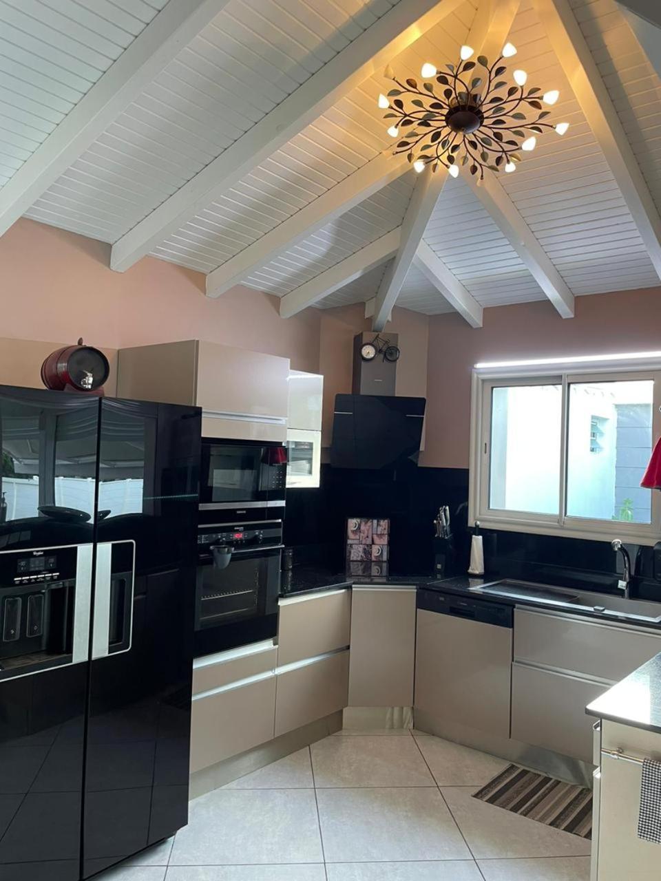Villa Almeida A 500M De La Plage Courcelles Екстер'єр фото